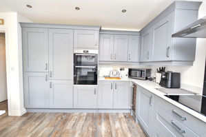 Photo 9- click for photo gallery